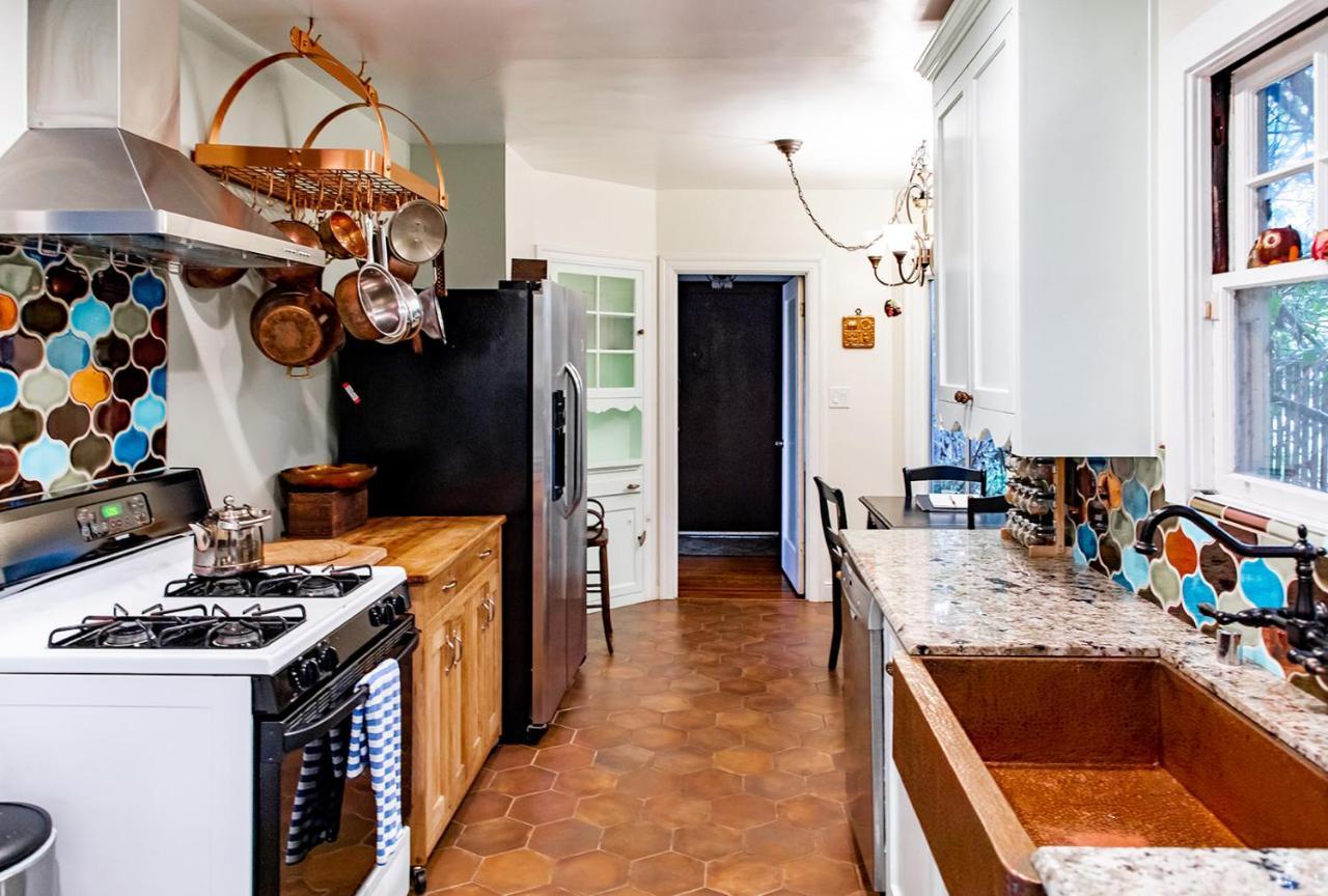 Beautiful, Historic Family Home Near Lake Merritt Окленд Екстер'єр фото