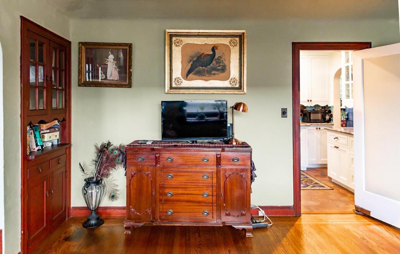 Beautiful, Historic Family Home Near Lake Merritt Окленд Екстер'єр фото